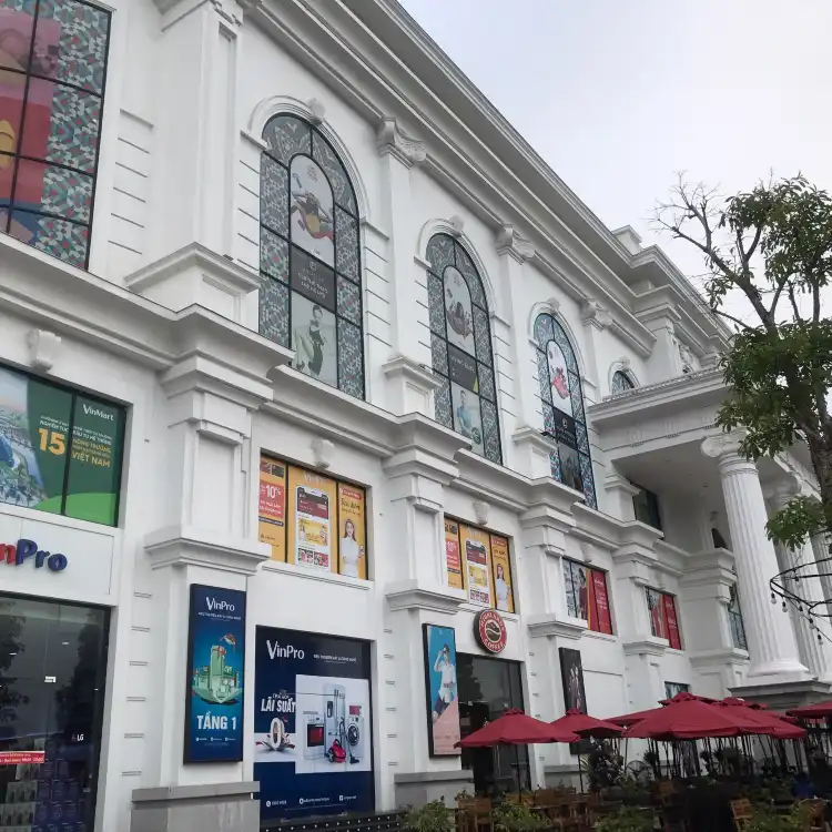 Hotels in Đông Mai
