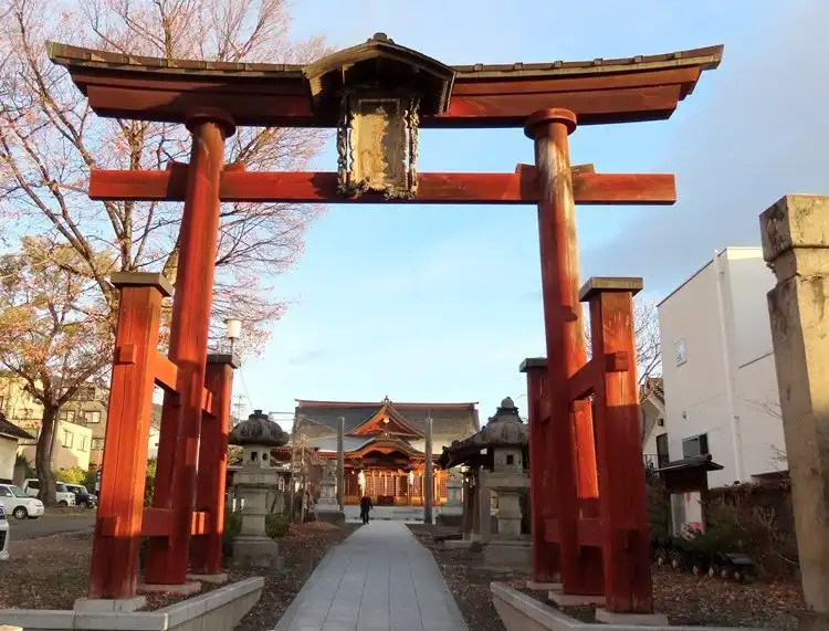 Hotels near Takei Shrine