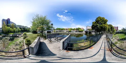 Riverbank Park