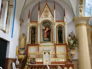 PARROQUIA NUESTRA SEÑORA DEL AMPARO DE CHINAVITA