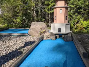 Pier 77 Mini-Golf