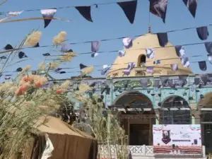 Imamzadeh Halimeh and Hakimeh Khatun