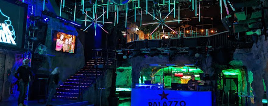 Dancing Park Palazzo