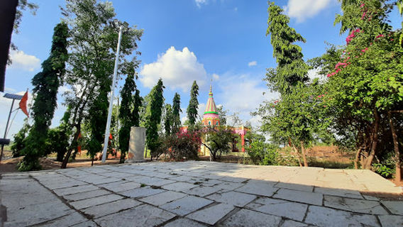 Narayngiri Mharaj Mandir