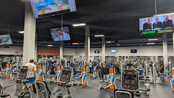 Crunch Fitness - Las Cruces