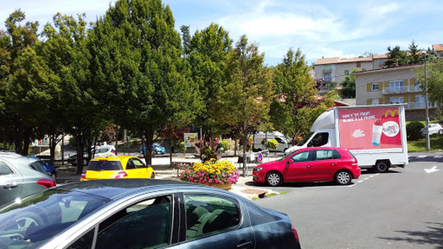 Eglise Sainte-Thérèse du Val-Vert