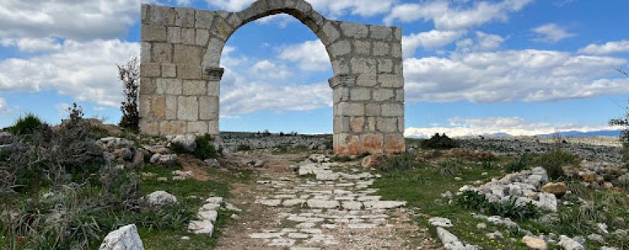 Roma Kalıntıları , Roma Yolu