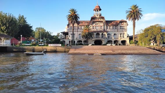 Estación Fluvial Internacional Tigre