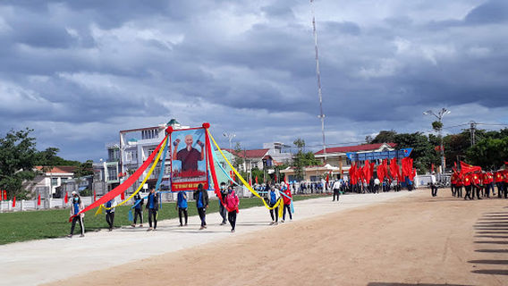 Stadiums An Nhon Town