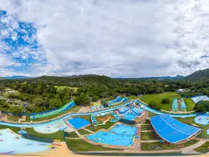 Inflaparque Acuático Ikarus