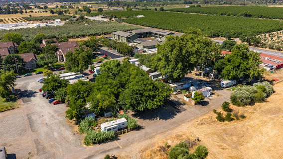 Lazy Corral Trailer & RV Park