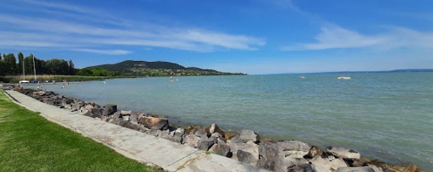 Badacsonytomaj Beach