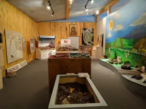 Irvin Goodon International Wildlife Museum