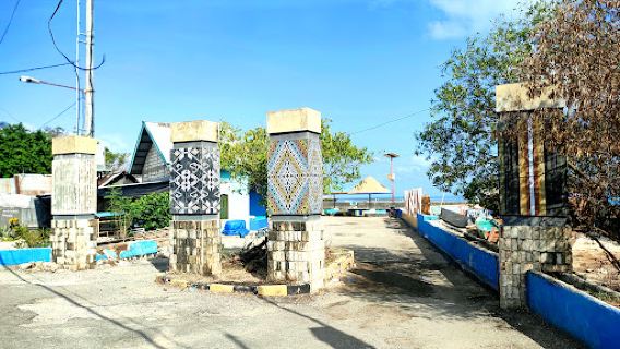 Pantai Namosain