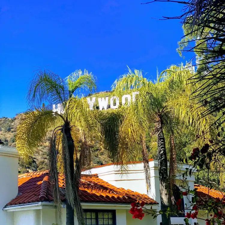 Hotels near Hollywood Sign