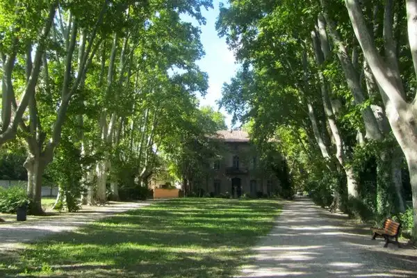 Hotels near La bastide du Jas de Bouffan