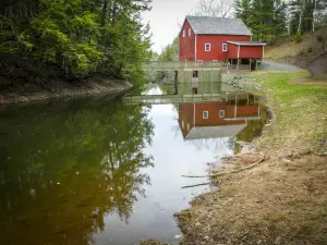 Balmoral Grist Mill