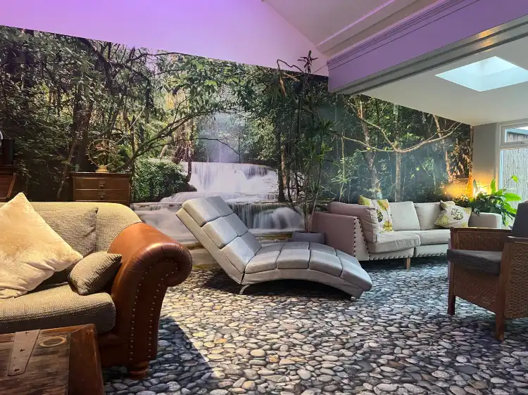 Hotels in Ickham and Well