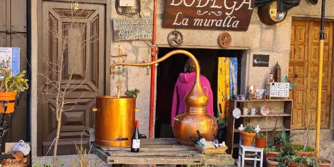 Bodega la MUralla