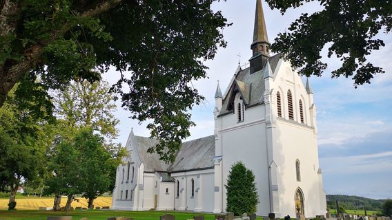 Eidsberg Church