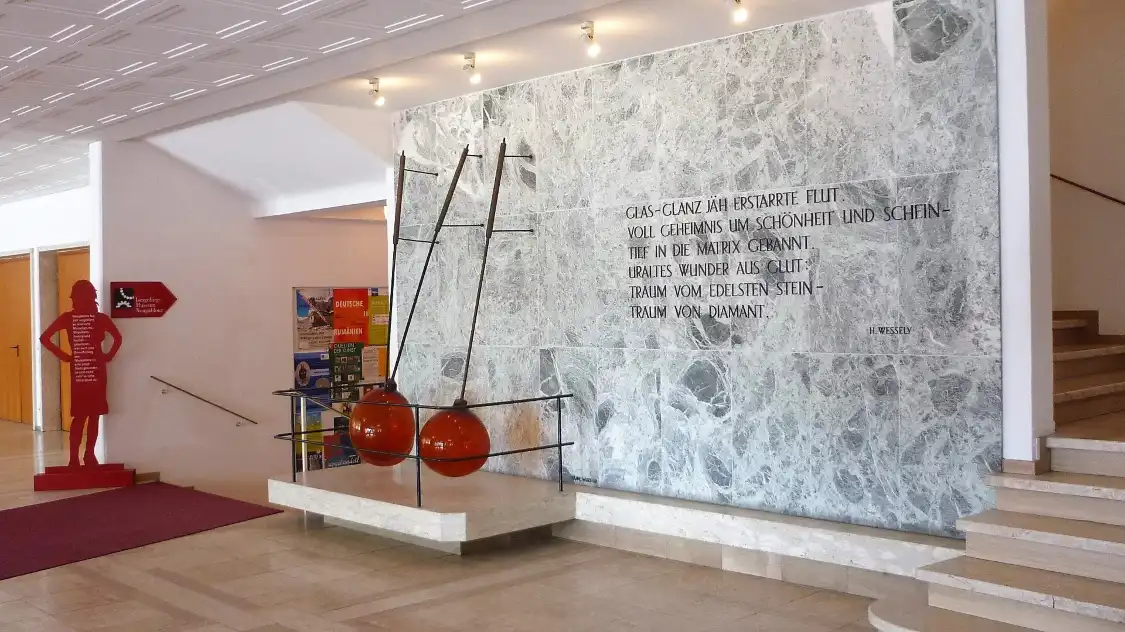 Iseberg Museum附近的飯店