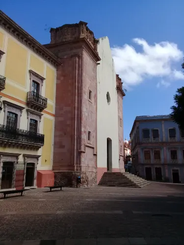 Plazuela Miguel Auza