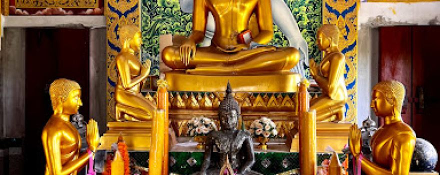 Wat Khao Tham Raet