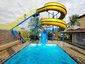 Guapi Parque das Águas Clube