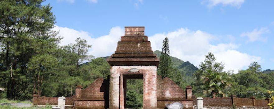 Obyek Wisata Alam Goa Lawa Purbalingga