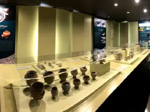 แหล่งโบราณคดีบ้านกุดกวางสร้อย