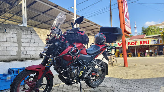 Pertigaan Toboli Kab. Parimo