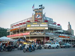 Iron Horse Saloon & Restaurant