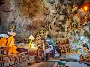 Shwe Oo Min Pagoda