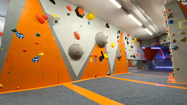 Bloccafeclimbing