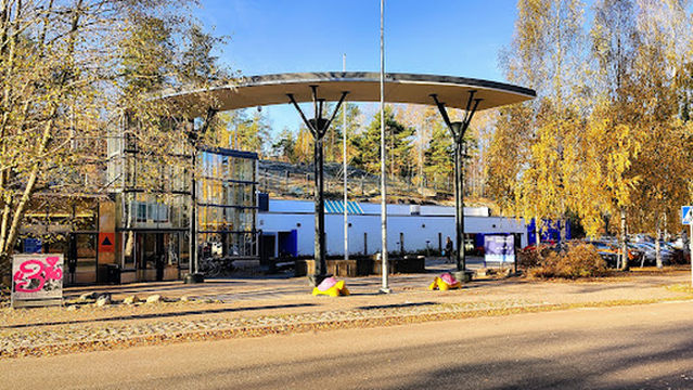 Itäkeskus Swimming Hall