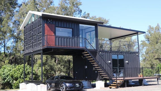 Tree Town Restaurant and Pub (ຮ້ານອາຫານ&ບັນເທີງ ທີທາວ)