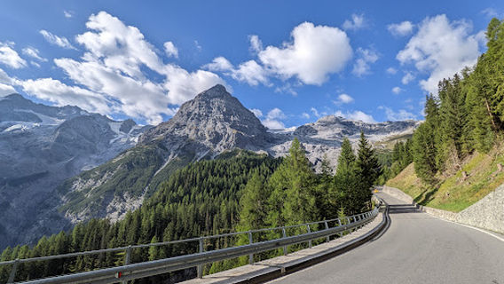 Arrivo GranFondo Stelvio Santini