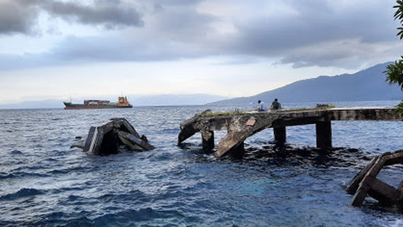 Masjid Raya Al Munawwar Ternate