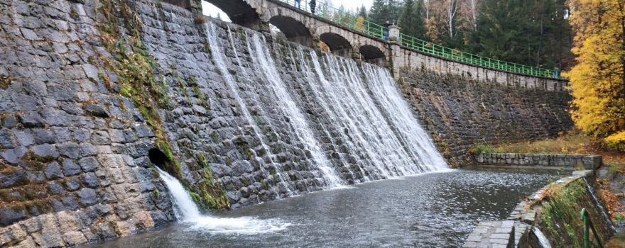 Łomnica Reservoir