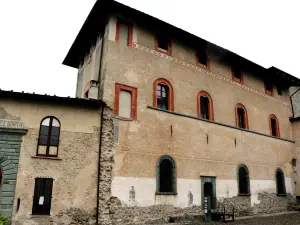 CAST - il CAstello delle STorie di montagna