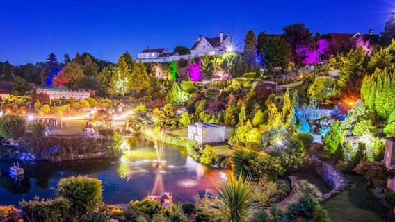 Babbacombe Model Village