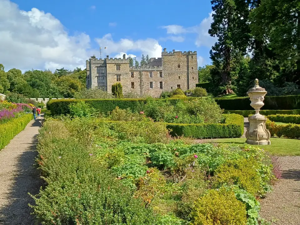 1_Chillingham Castle