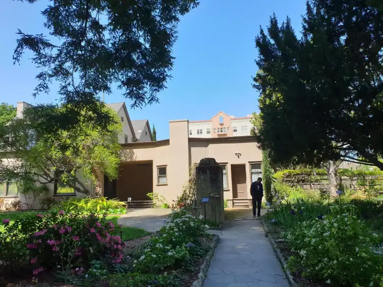 Hotels near The Museum of American Heritage