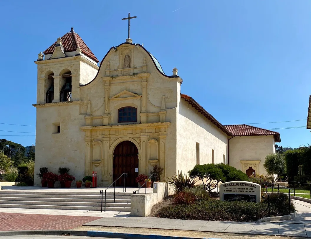 3_San Carlos Cathedral