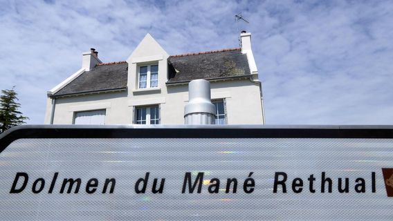 Dolmen of Mané-Rethual