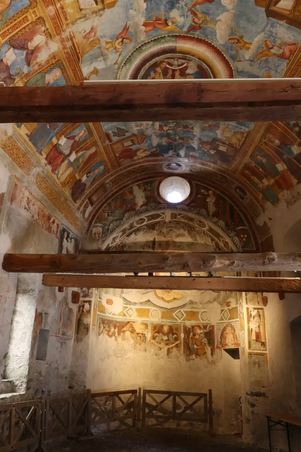Отели рядом с достопримечательностью «Chiesa di Santo Spirito»