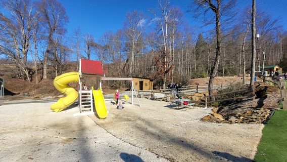 Black Bear Snow Tubing