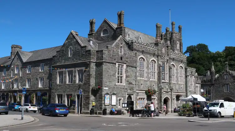 Hotels in Tavistock