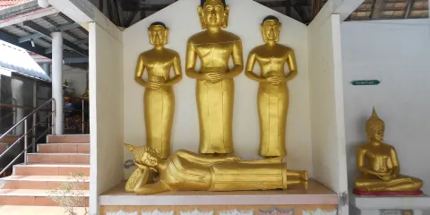 Wat Lat Krabang
