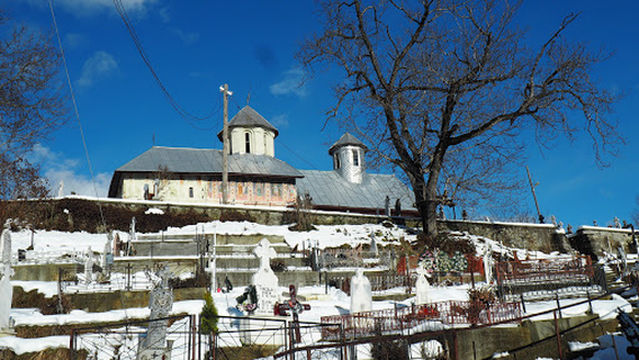 The wooden church "Annunciation" wintry